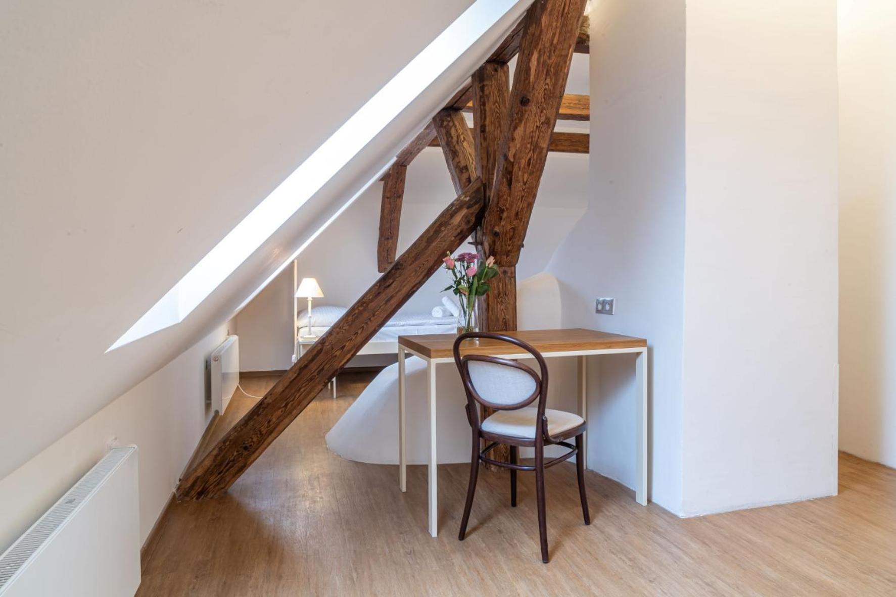 Hotel Zamek Svijany Екстериор снимка